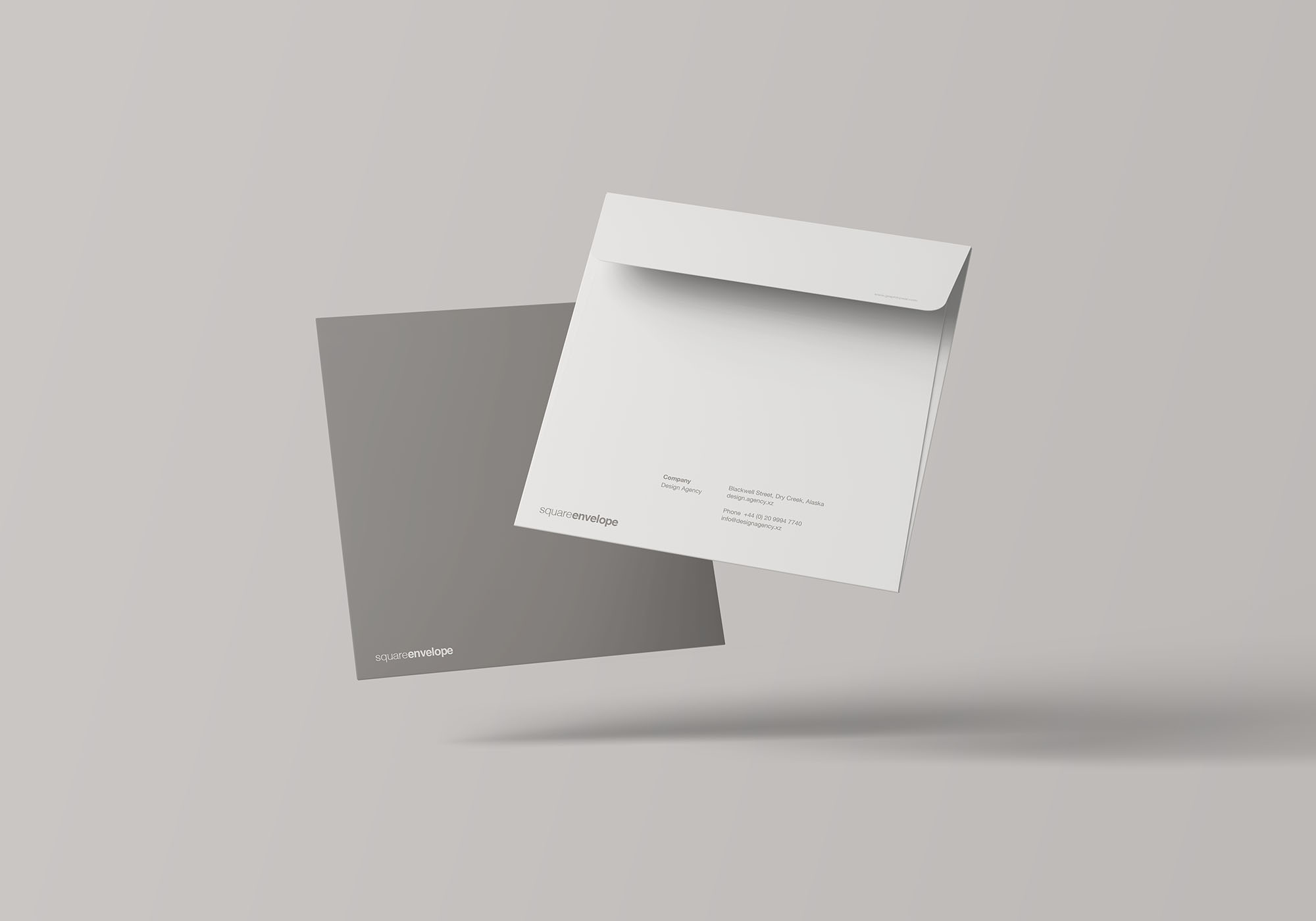 7个角度的品牌信封样机 7 Square Brand Envelope Mockup插图6