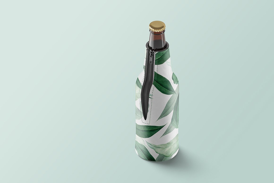 7个啤酒瓶防摔隔离包装设计贴图样机素材 bottle coozie mockup