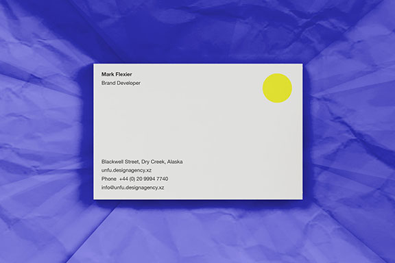 简约标志设计名片展示样机PSD模板 PSD Business Card Mockup