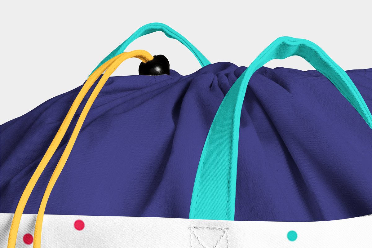 Download 带挂绳手提帆布洗衣袋设计效果图样机模板 Laundry Bag With Drawstring Mockups - 早道大咖