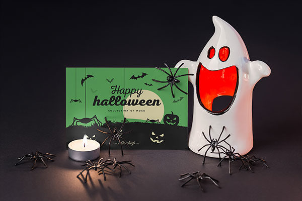 万圣节贺卡设计展示样机模板 Halloween Card Mockup