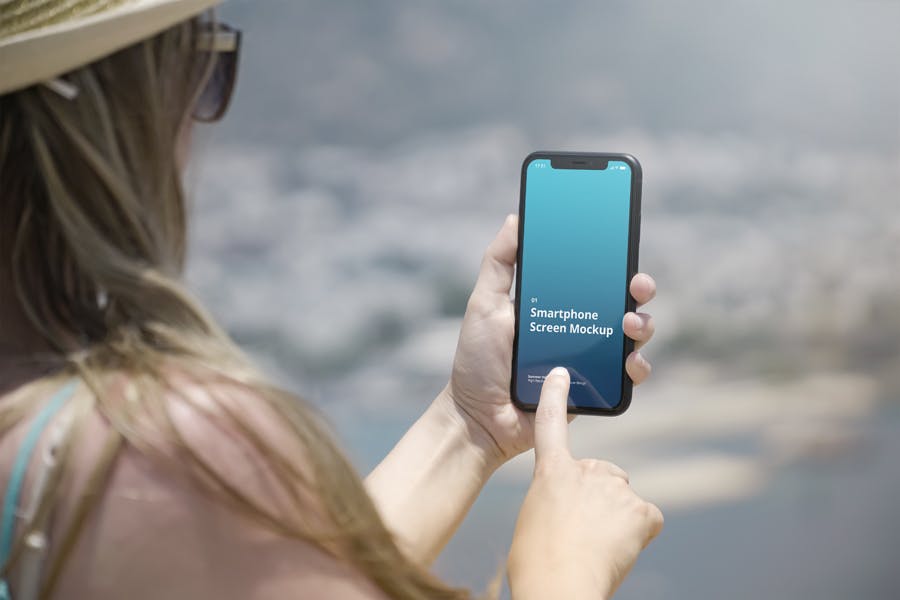 8款手持iPhone智能手机屏幕样机模板 Phone Mockup Summer Scenes插图3