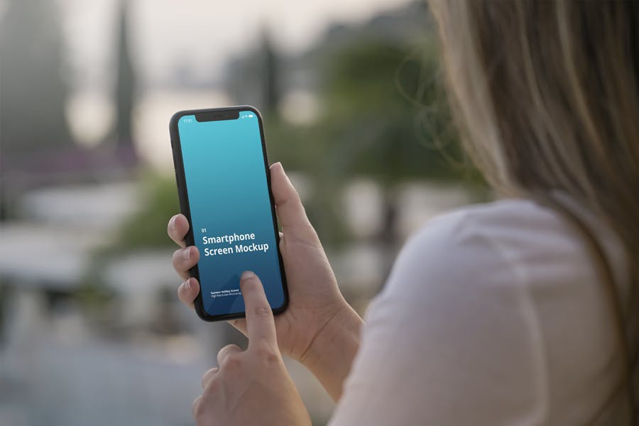 8款手持iPhone智能手机屏幕样机模板 Phone Mockup Summer Scenes插图5