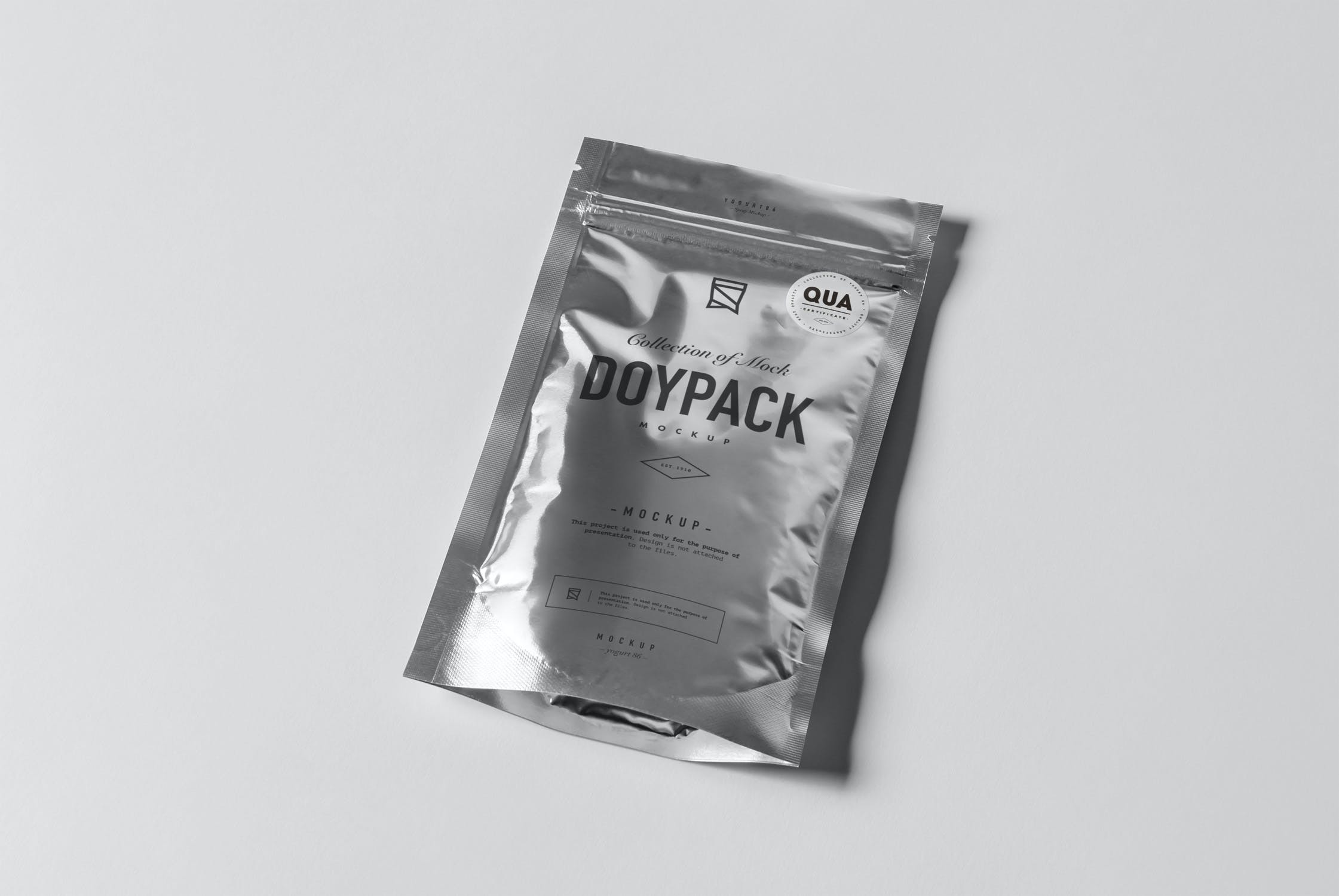 食品自封铝箔袋样机模板doypackmockup4