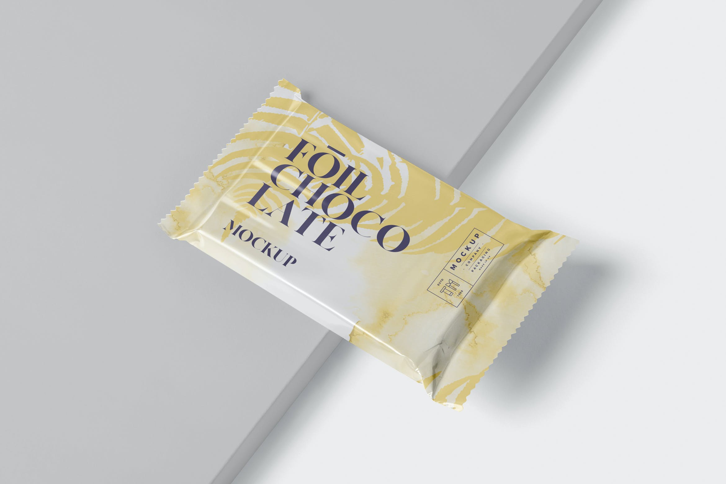 精美铝箔巧克力包装袋设计展示样机 foil chocolate packaging mockup