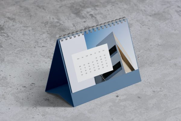 横版日历台历设计展示样机模板 Desk Calendar Mockup