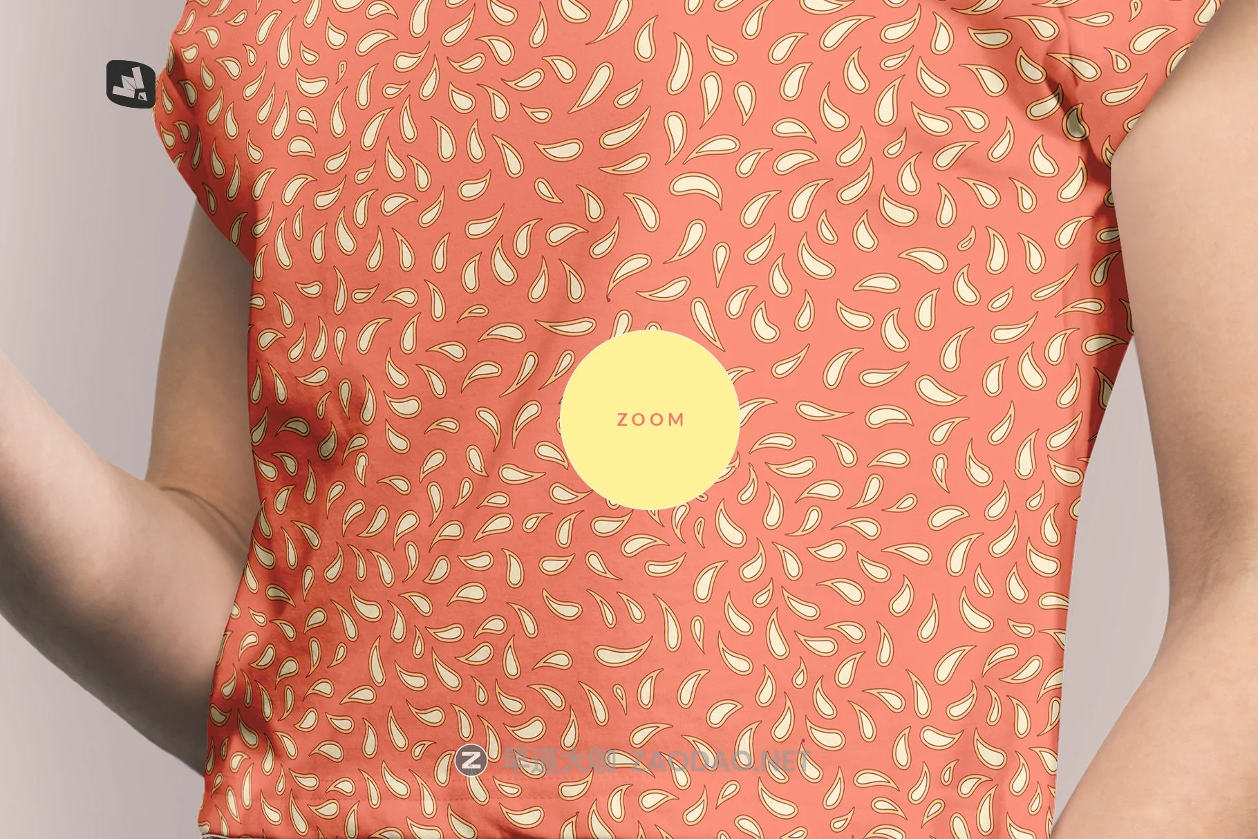 女式短款圆领半袖T恤设计贴图样机 Women Cropped Tshirt Mockup插图5 女式短款圆领半袖T恤设计贴图样机 Women Cropped Tshirt Mockup插图5