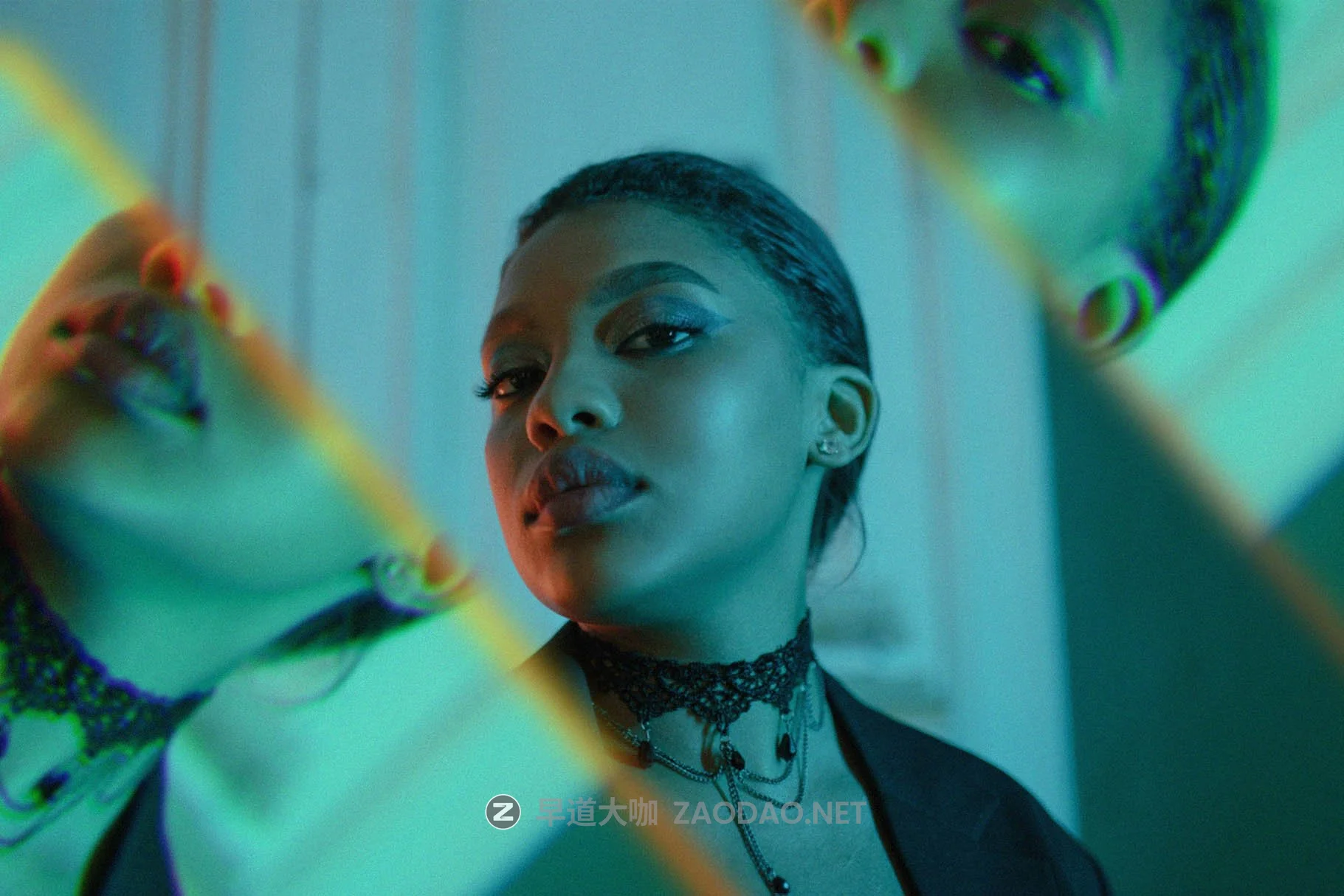 梦幻棱镜镜头反射效果照片处理特效PS样式模板素材 Prism Lens Photo Effect插图2 梦幻棱镜镜头反射效果照片处理特效PS样式模板素材 Prism Lens Photo Effect插图2