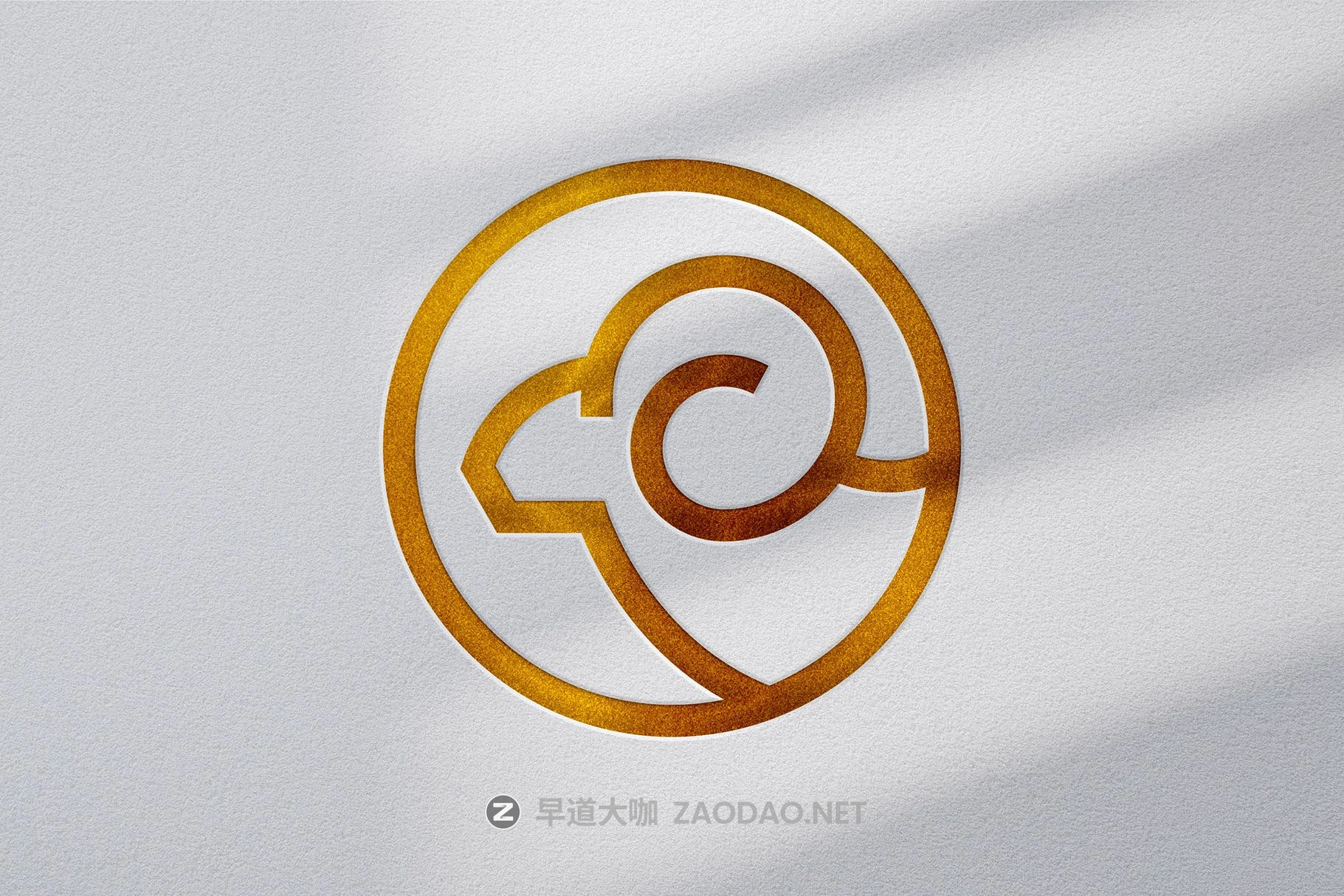 黄金白银浮雕效果徽标Logo设计展示贴图样机 Gold & Silver Logo Mockup插图2 黄金白银浮雕效果徽标Logo设计展示贴图样机 Gold & Silver Logo Mockup插图2