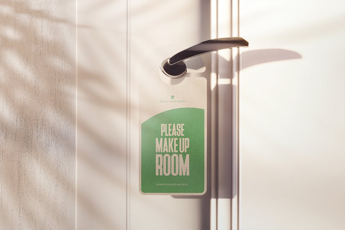 带阴影酒店旅馆门把手吊牌标签卡片设计贴图样机doorhangerwithhard