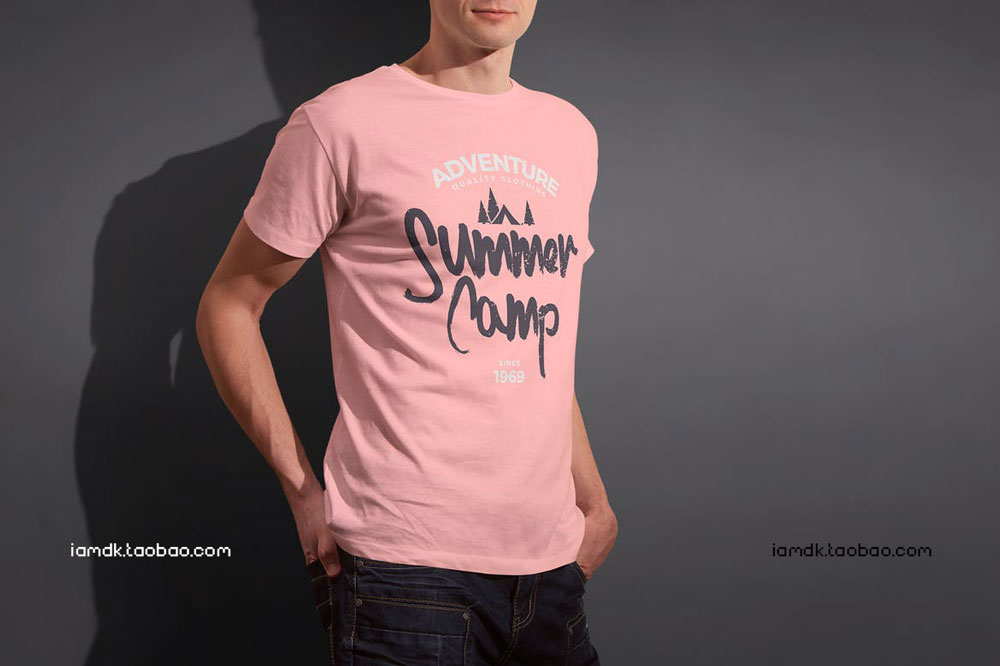 圆领男士半袖T恤印花设计贴图样机PSD模板源文件 Mens Crew Neck T-shirt Mock-up插图2 圆领男士半袖T恤印花设计贴图样机PSD模板源文件 Mens Crew Neck T-shirt Mock-up插图2
