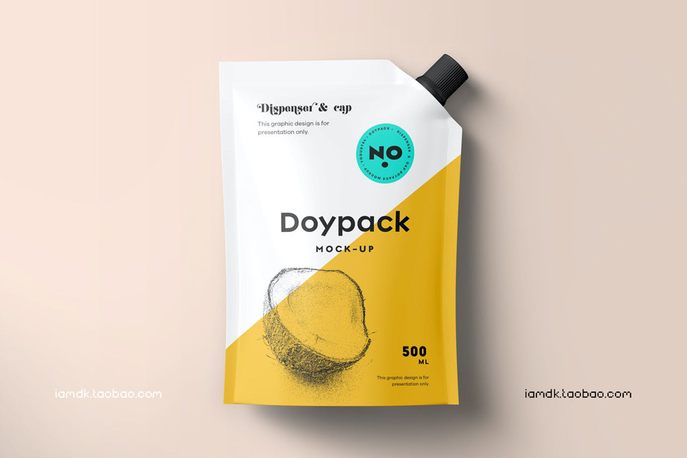 高級果汁塑料包裝袋設計展示貼圖樣機模板doypackmockup5