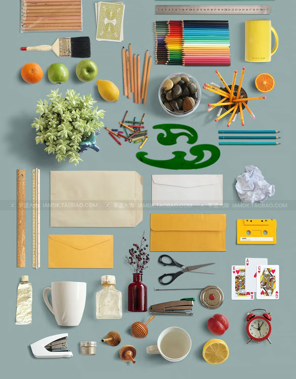 时尚品牌设计展示样机办公场景创建者psd设计素材套装 ArtBox – Artistic Mockup Kit插图1