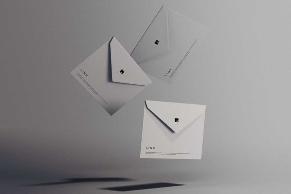 时尚品牌vi标志设计展示贴图悬浮信封样机psd模板素材 Floating Envelopes Mockup
