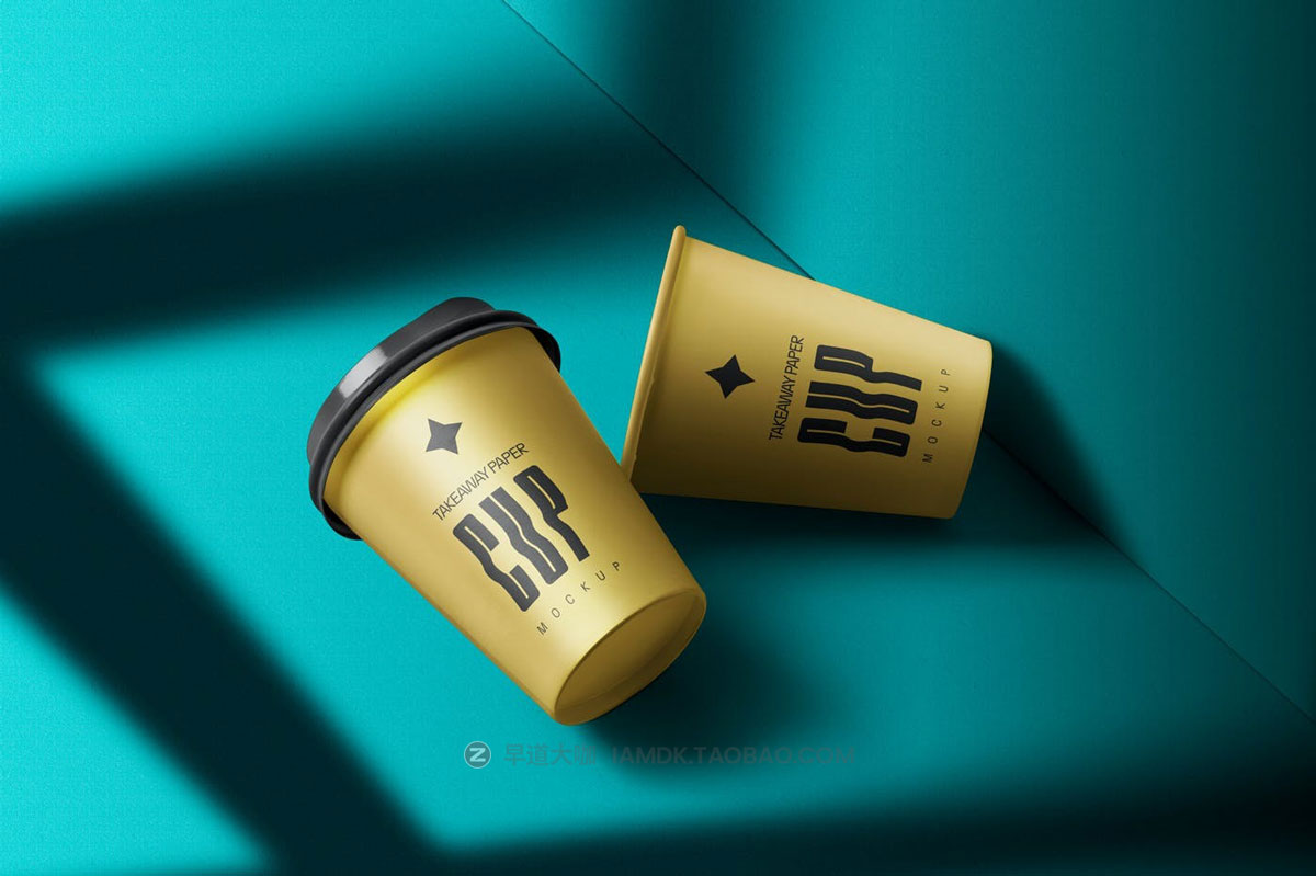 5款时尚一次性外卖咖啡纸杯设计展示贴图PSD样机模板 Takeaway Paper Cup With Lid Mockups插图1