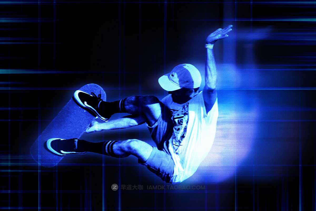 未来科幻赛博朋克信号故障照片修图特效PS样机模板设计素材 Hologram Glitch Photo Effect插图5