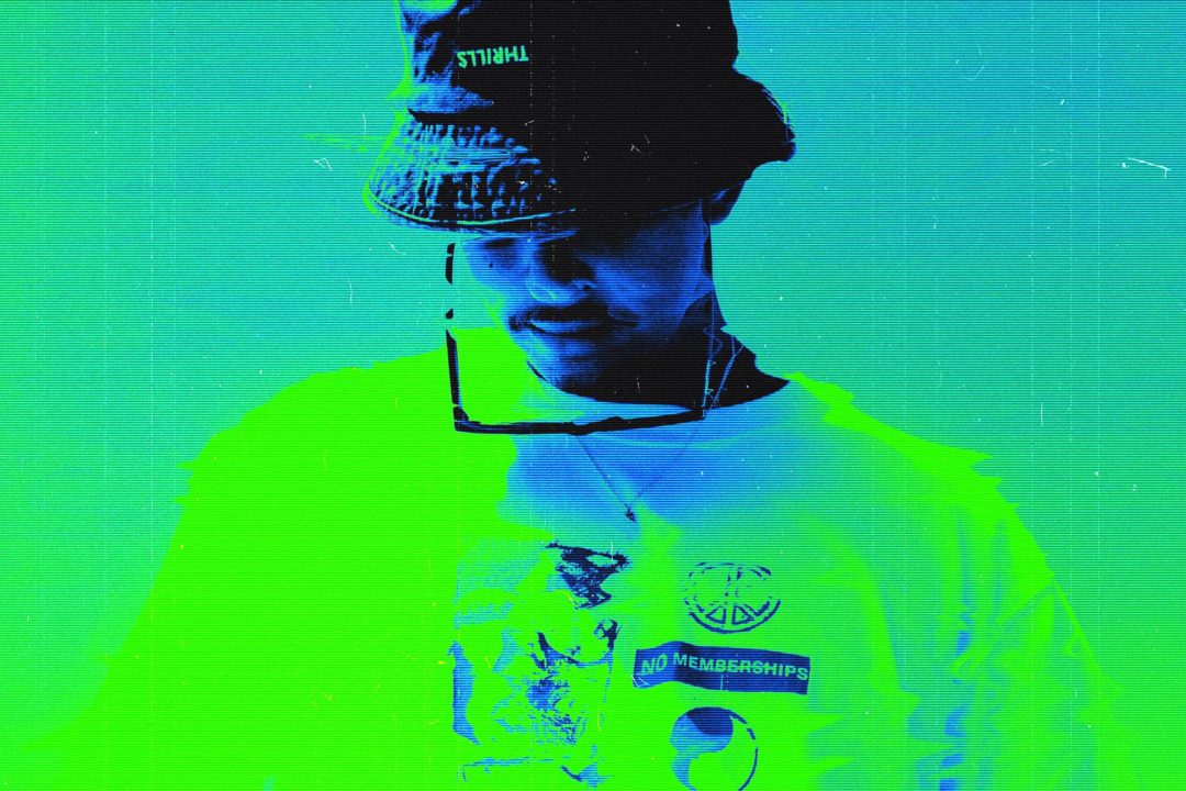 creepy-tv-glitch-photo-effect-02-