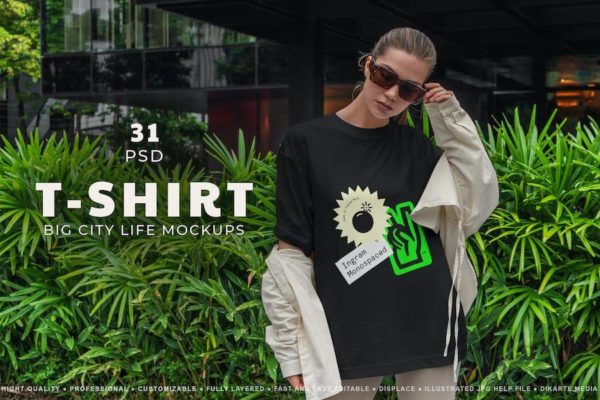 31款时尚都市风街头女式半袖T恤印花图案设计展示效果图PSD也就模板 T-Shirt Mockup Model in Big City