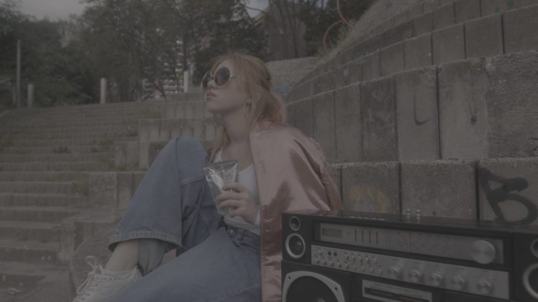 09_cyan_raw