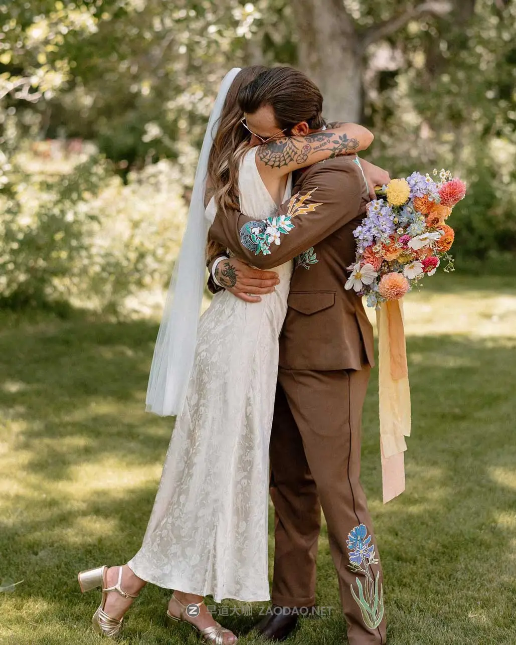 时尚纯白柔和肤色冷色调绿色暖色调婚礼摄影照片调色LR预设 Peyton Byford – Tuscany collection插图11 时尚纯白柔和肤色冷色调绿色暖色调婚礼摄影照片调色LR预设 Peyton Byford – Tuscany collection插图11