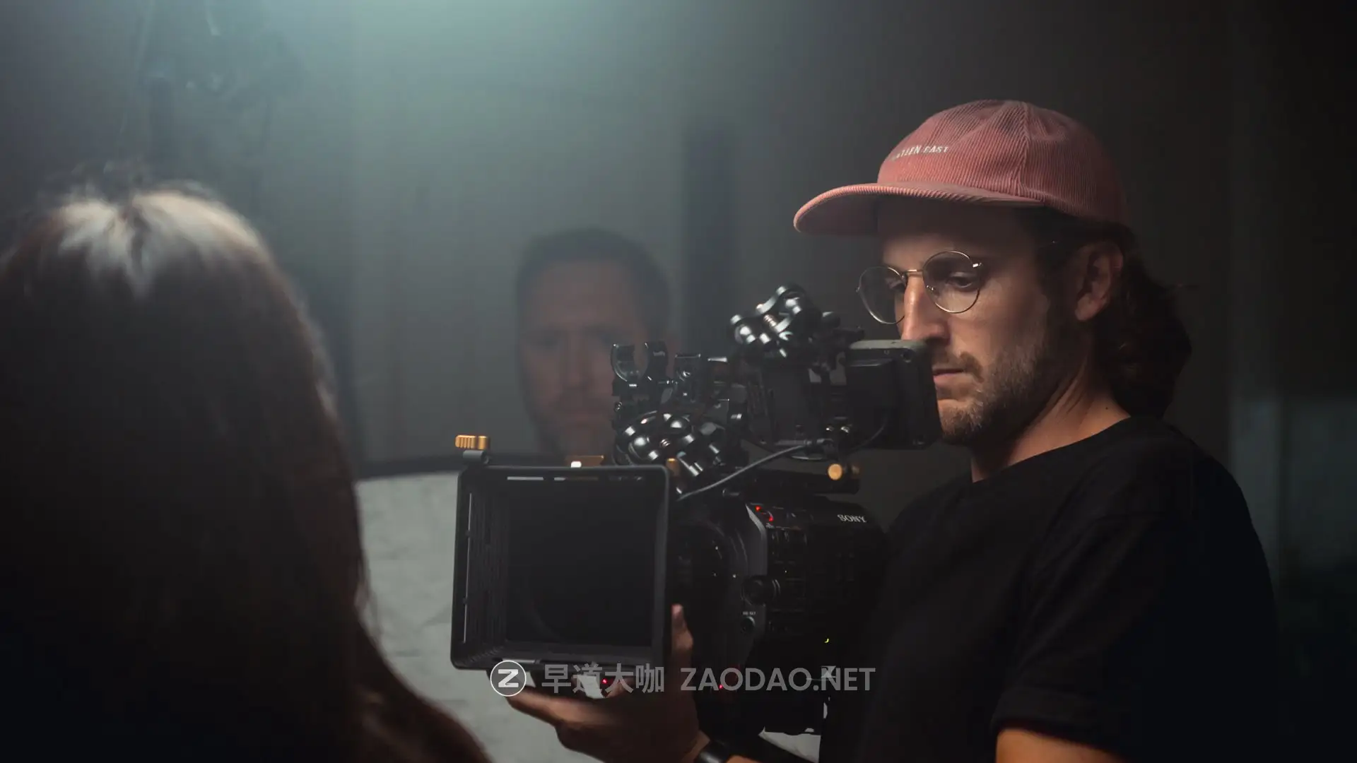 大神课程 商业电影纪录片拍摄后期制作视频教程 Mark Bone The Art of Documentary插图6 大神课程 商业电影纪录片拍摄后期制作视频教程 Mark Bone The Art of Documentary插图6