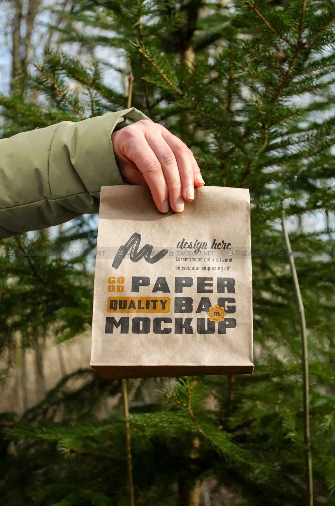 12款时尚手持汉堡面包包装袋外卖纸袋设计展示效果图PSD样机模板 Paper Bag Mockups插图4