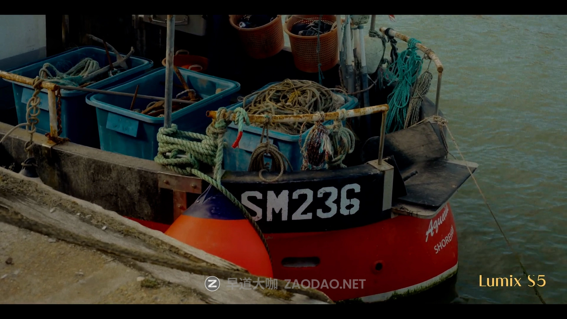 Oliver Keys 复古逼真电影外观胶片模拟达芬奇调色节点Powergrade + LUT预设素材套装 KeyChrome V2 Motion Picture Film Powergrade插图6 Oliver Keys 复古逼真电影外观胶片模拟达芬奇调色节点Powergrade + LUT预设素材套装 KeyChrome V2 Motion Picture Film Powergrade插图6