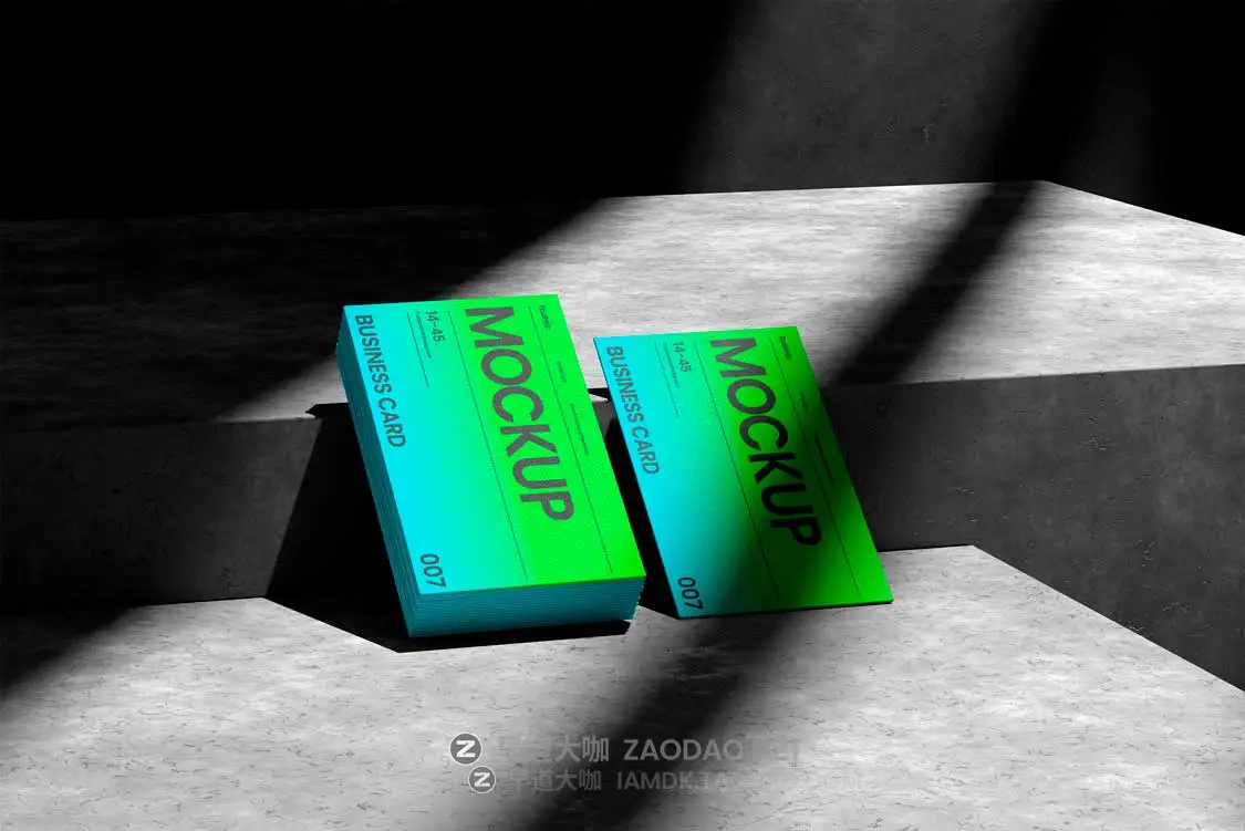 13款时尚Logo品牌Vi设计商务名片卡片设计PS智能贴图效果图样机模板素材 East Graphics – Business Card Mockup Vol 2插图3 13款时尚Logo品牌Vi设计商务名片卡片设计PS智能贴图效果图样机模板素材 East Graphics – Business Card Mockup Vol 2插图3
