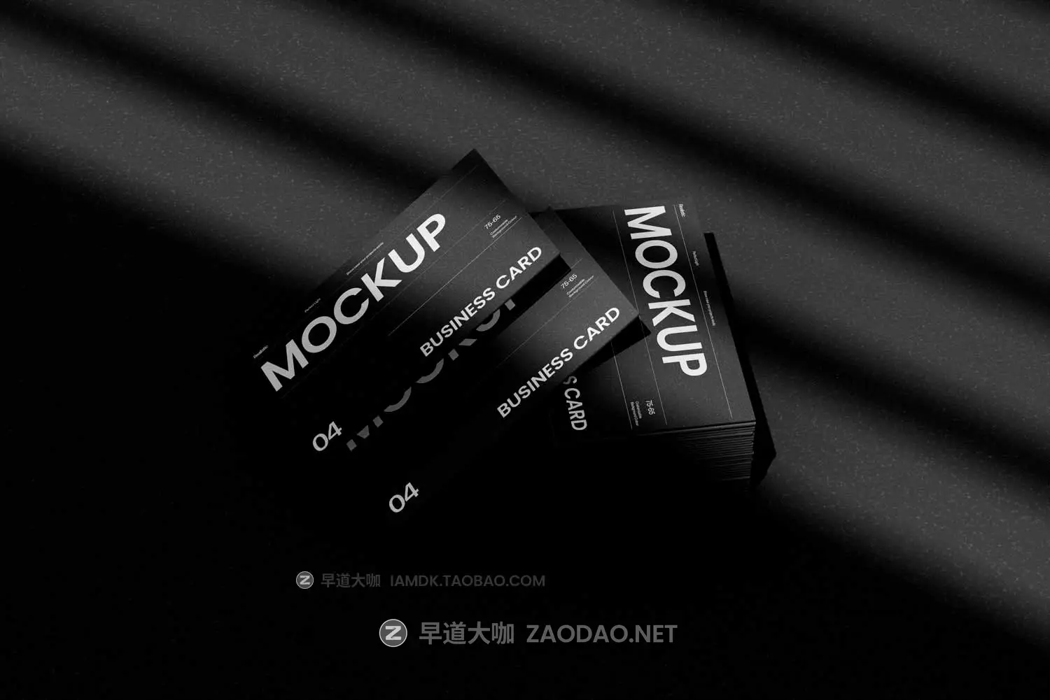 13款时尚Logo品牌Vi设计商务名片卡片设计PS智能贴图效果图样机模板素材 East Graphics – Business Card Mockup Vol 2插图10 13款时尚Logo品牌Vi设计商务名片卡片设计PS智能贴图效果图样机模板素材 East Graphics – Business Card Mockup Vol 2插图10