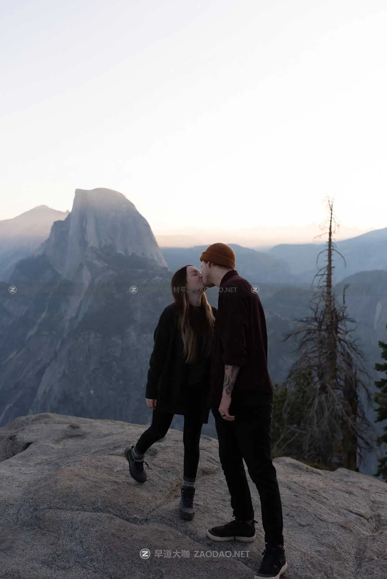 群岛部落风格金色红色橙色蓝色暖色调情侣婚礼摄影照片调色Lightroom预设 Archipelago – Light & Ochre插图24 群岛部落风格金色红色橙色蓝色暖色调情侣婚礼摄影照片调色Lightroom预设 Archipelago – Light & Ochre插图24