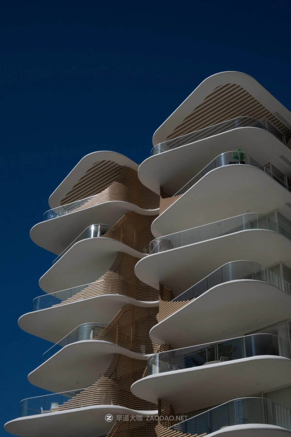 20241016hj0rl 20241016hj0rl