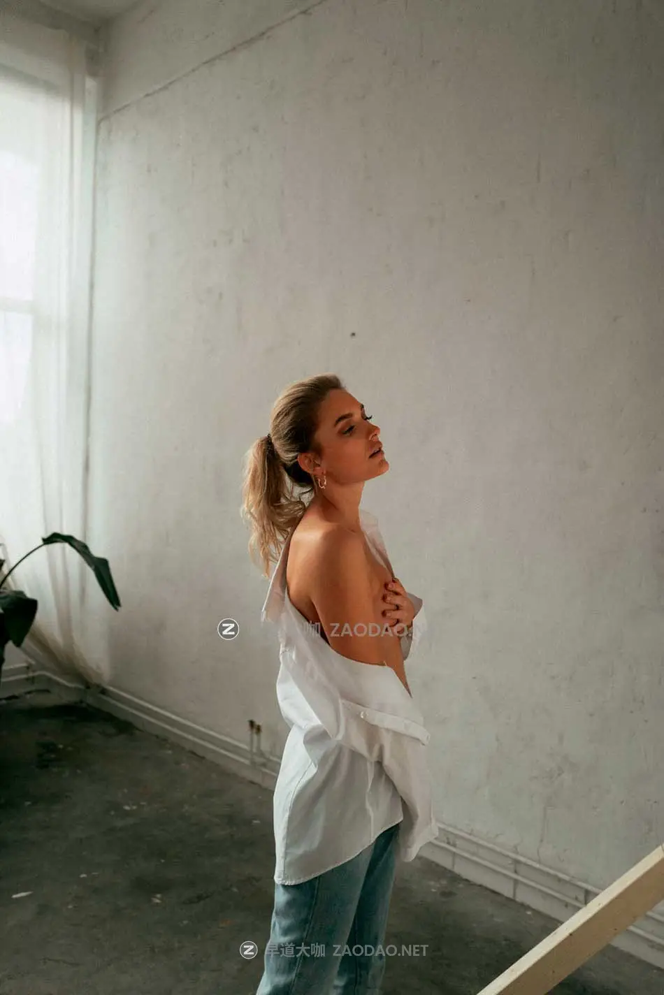 复古电影胶片感服装模特肖像摄影照片调色Lightroom预设 Dominik Garban – DGX-LIGHTROOM-PRESETS VOL. II DELUXE插图10 复古电影胶片感服装模特肖像摄影照片调色Lightroom预设 Dominik Garban – DGX-LIGHTROOM-PRESETS VOL. II DELUXE插图10