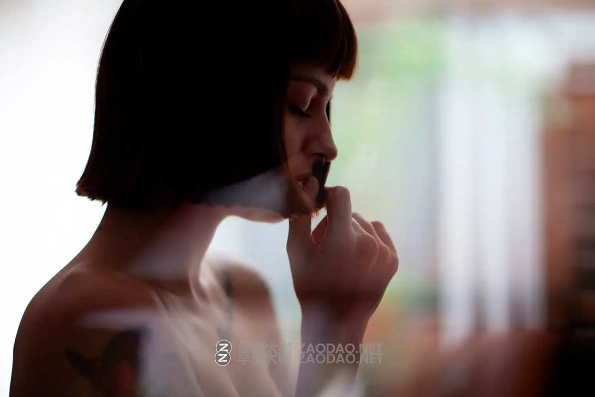 梦幻电影质感闺房裸体艺术肖像私密照片调色Lightroom预设 Dvlop – Joao Guedes – Diaries Presets插图9 梦幻电影质感闺房裸体艺术肖像私密照片调色Lightroom预设 Dvlop – Joao Guedes – Diaries Presets插图9