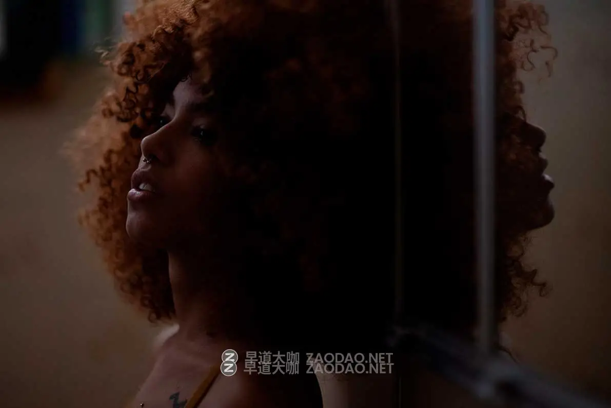 梦幻电影质感闺房裸体艺术肖像私密照片调色Lightroom预设 Dvlop – Joao Guedes – Diaries Presets插图8 梦幻电影质感闺房裸体艺术肖像私密照片调色Lightroom预设 Dvlop – Joao Guedes – Diaries Presets插图8