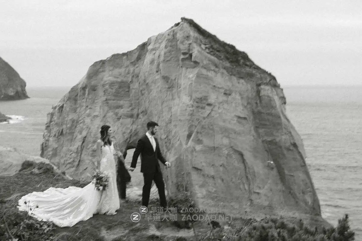 柔和绿色黑白色调冒险旅拍婚礼风景照片调色Lightroom预设 Carley Mae – Jade Pack Presets插图24 柔和绿色黑白色调冒险旅拍婚礼风景照片调色Lightroom预设 Carley Mae – Jade Pack Presets插图24