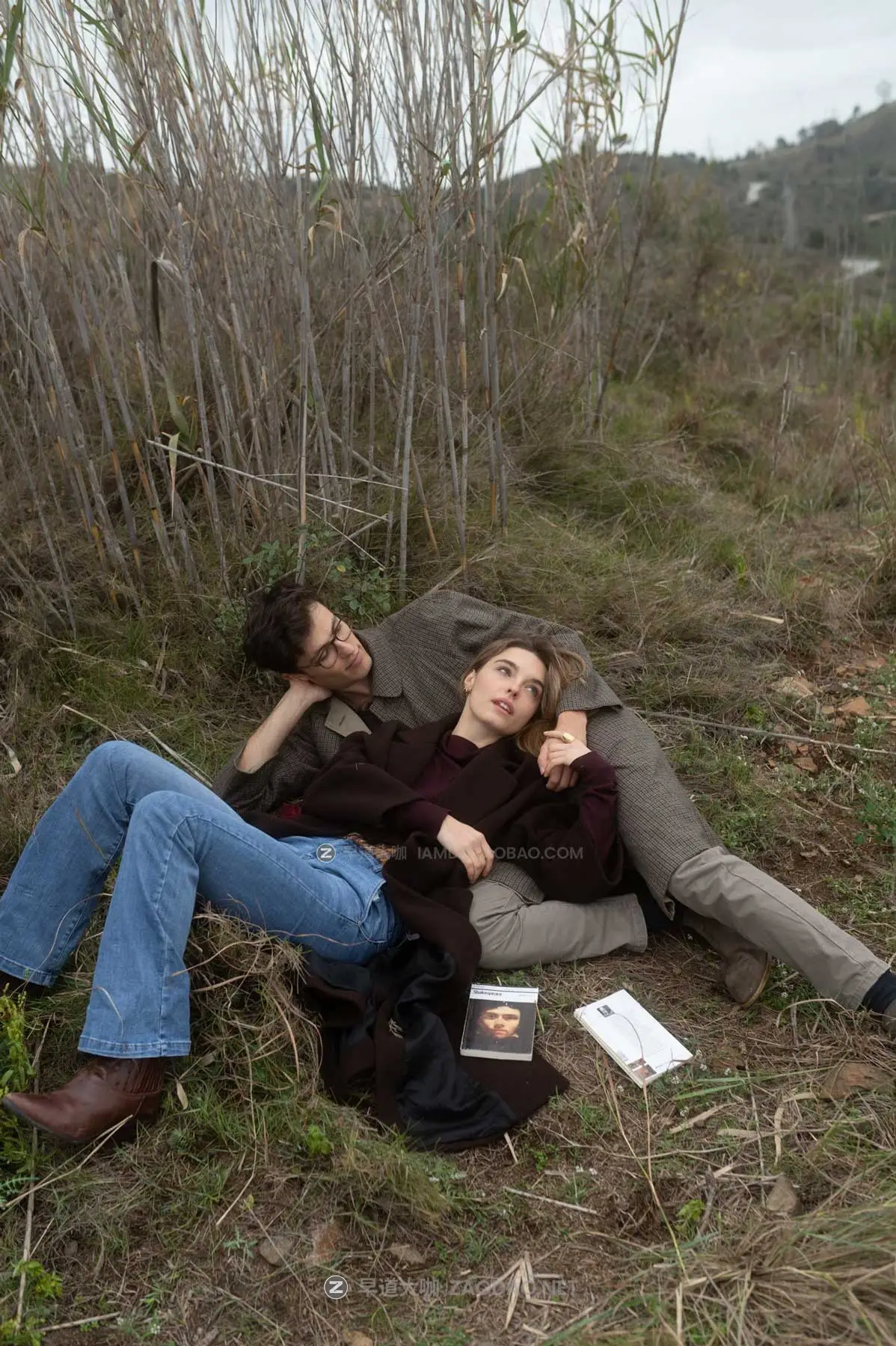 电影美学秋冬季深色黑色暗调婚礼肖像照片调色Lightroom预设 Archipelago QUEST 41 – RAVEN插图17 电影美学秋冬季深色黑色暗调婚礼肖像照片调色Lightroom预设 Archipelago QUEST 41 – RAVEN插图17