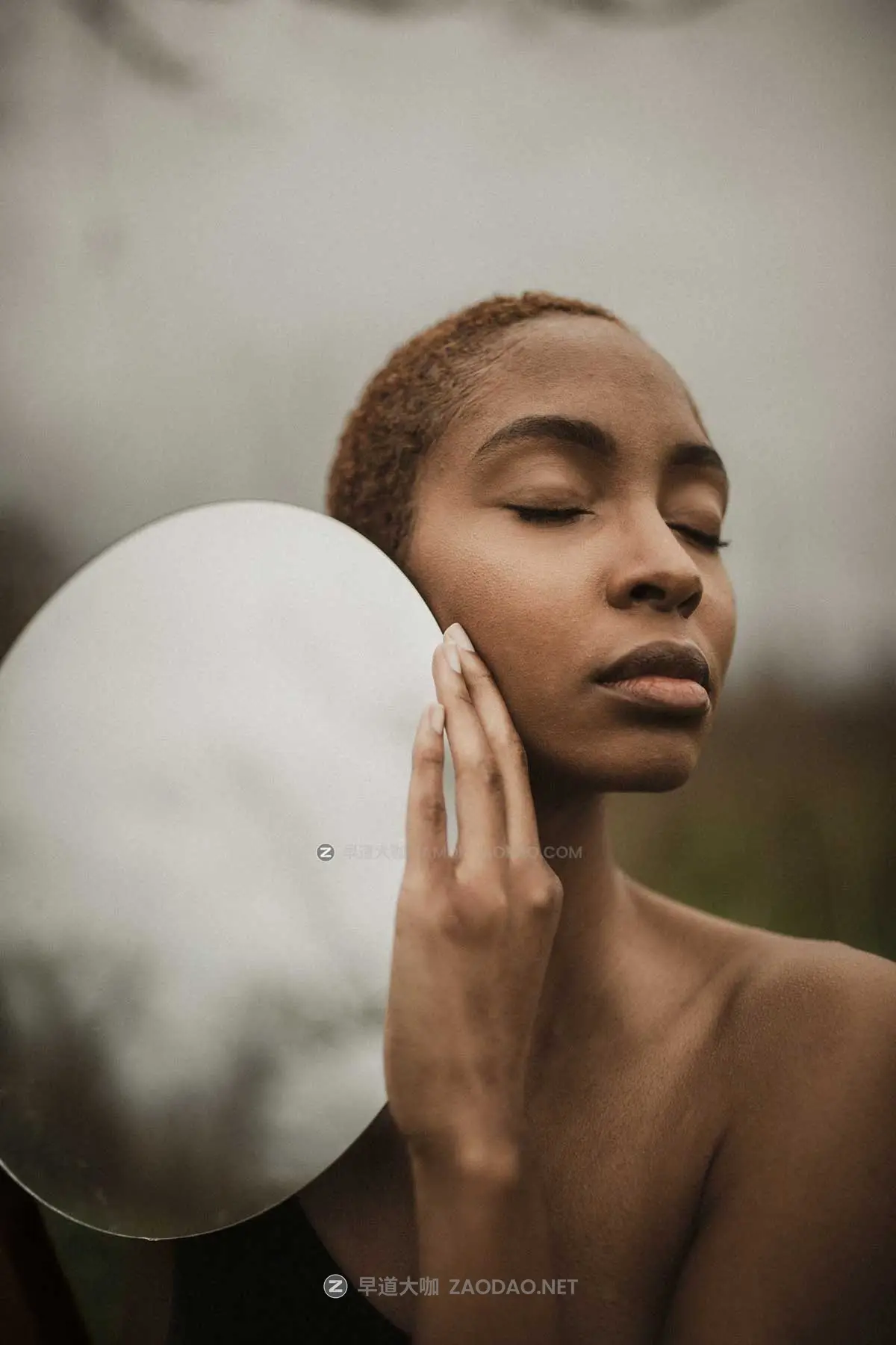 电影美学秋冬季深色黑色暗调婚礼肖像照片调色Lightroom预设 Archipelago QUEST 41 – RAVEN插图11 电影美学秋冬季深色黑色暗调婚礼肖像照片调色Lightroom预设 Archipelago QUEST 41 – RAVEN插图11