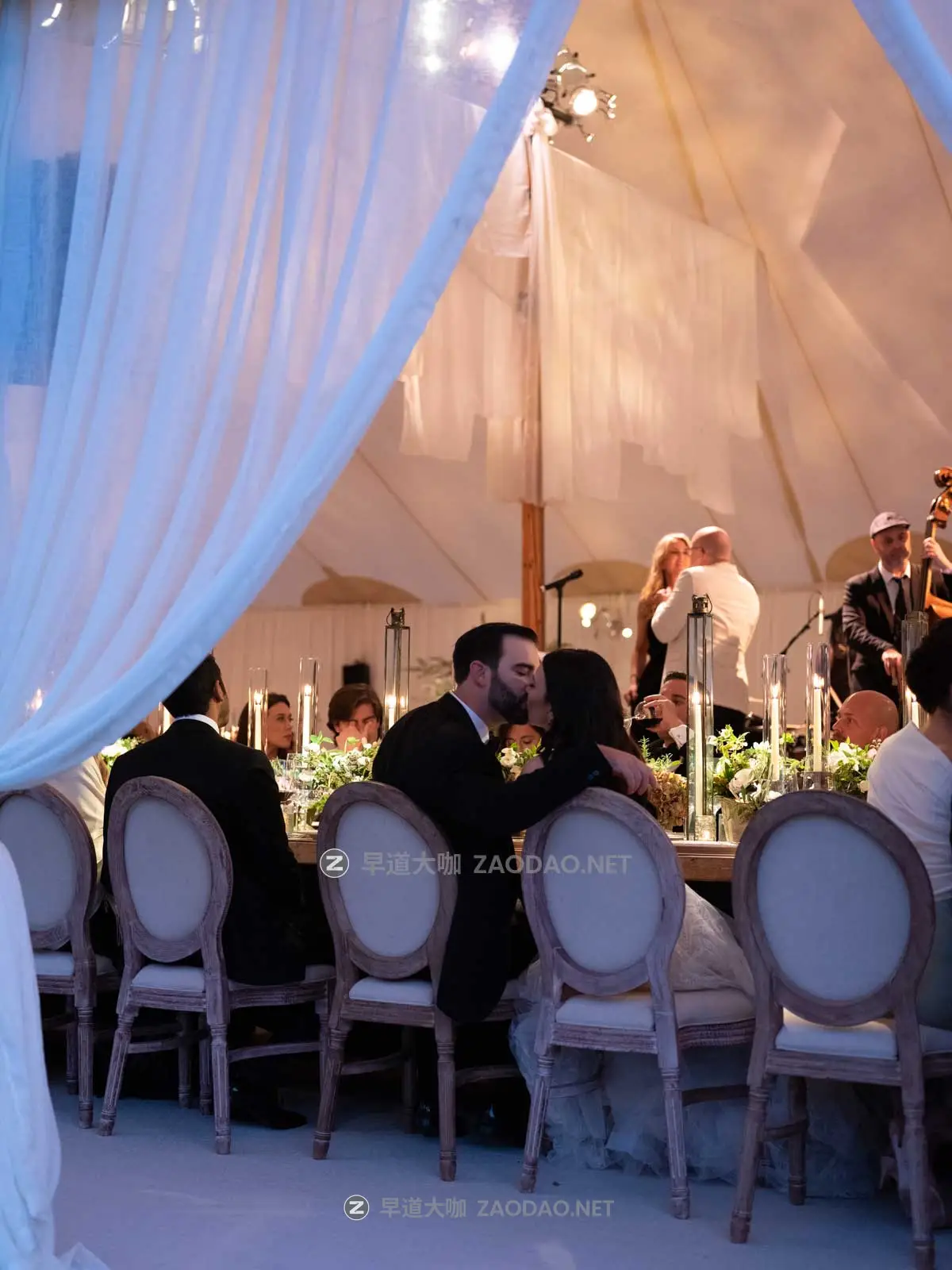 专业伊尔福Ilford Delta 400/3200黑白胶片模拟婚礼照片调色Lightroom预设包 Refined x KT Merry – BW插图9 专业伊尔福Ilford Delta 400/3200黑白胶片模拟婚礼照片调色Lightroom预设包 Refined x KT Merry – BW插图9