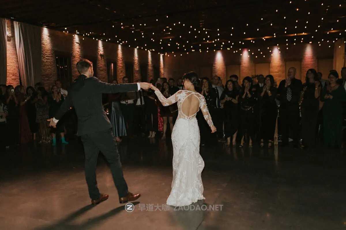 优雅温暖色调柔和绿色黑白色婚礼摄影肖像照片调色Lightroom预设包 Kailee Marie the sunday pack presets插图10 优雅温暖色调柔和绿色黑白色婚礼摄影肖像照片调色Lightroom预设包 Kailee Marie the sunday pack presets插图10