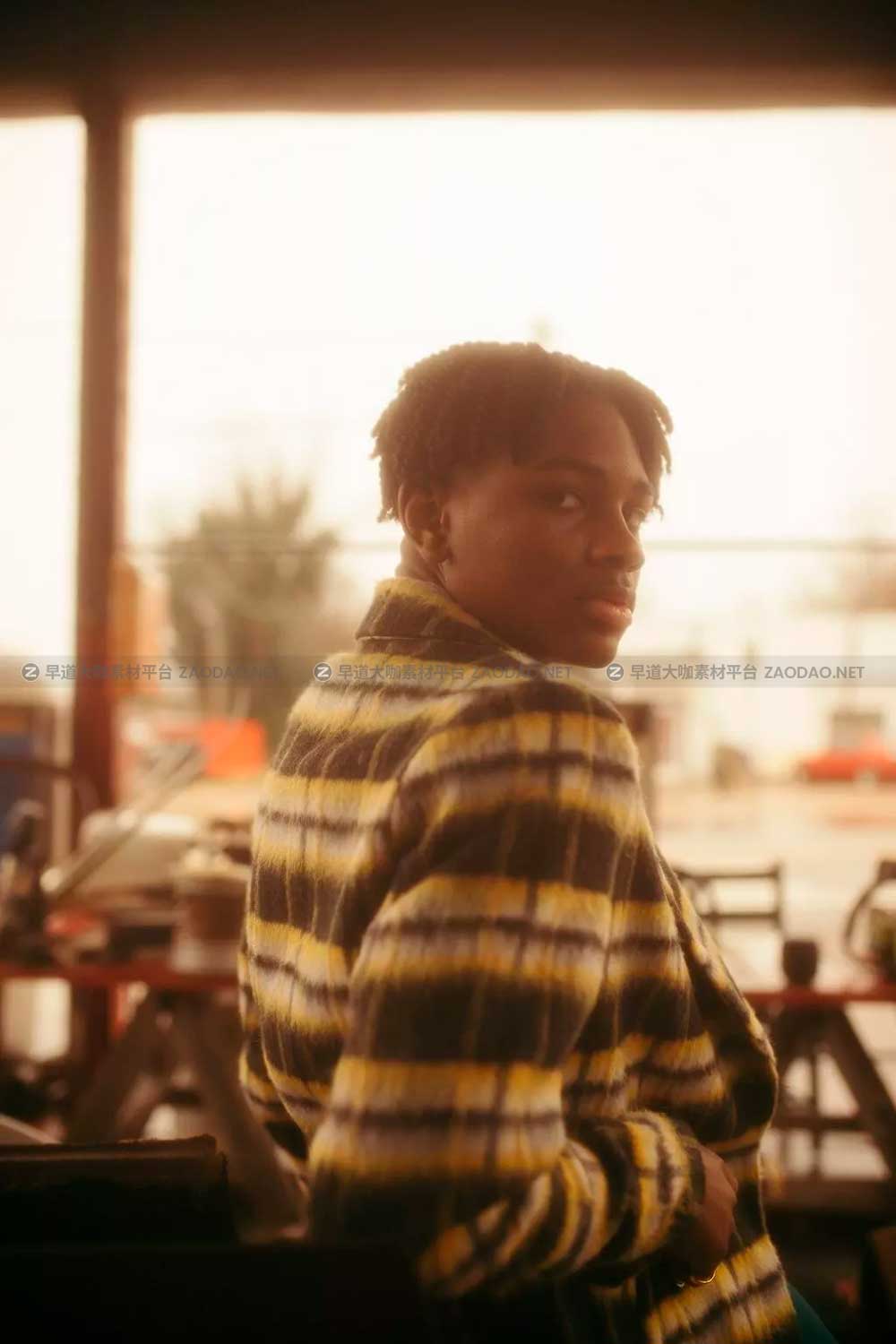 复古欧美风温暖色调胶片颗粒模拟肖像摄影照片调色Lightroom预设包 Jordanviision Preset Pack插图9