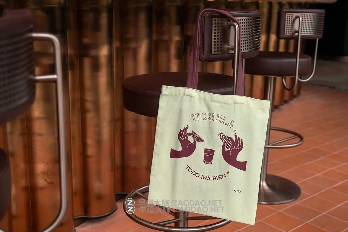 14款单肩拎袋手提购物袋托特包帆布包环保袋VI贴图PS展示贴图样机 Tote Bag Everyday Mockups插图6 14款单肩拎袋手提购物袋托特包帆布包环保袋VI贴图PS展示贴图样机 Tote Bag Everyday Mockups插图6