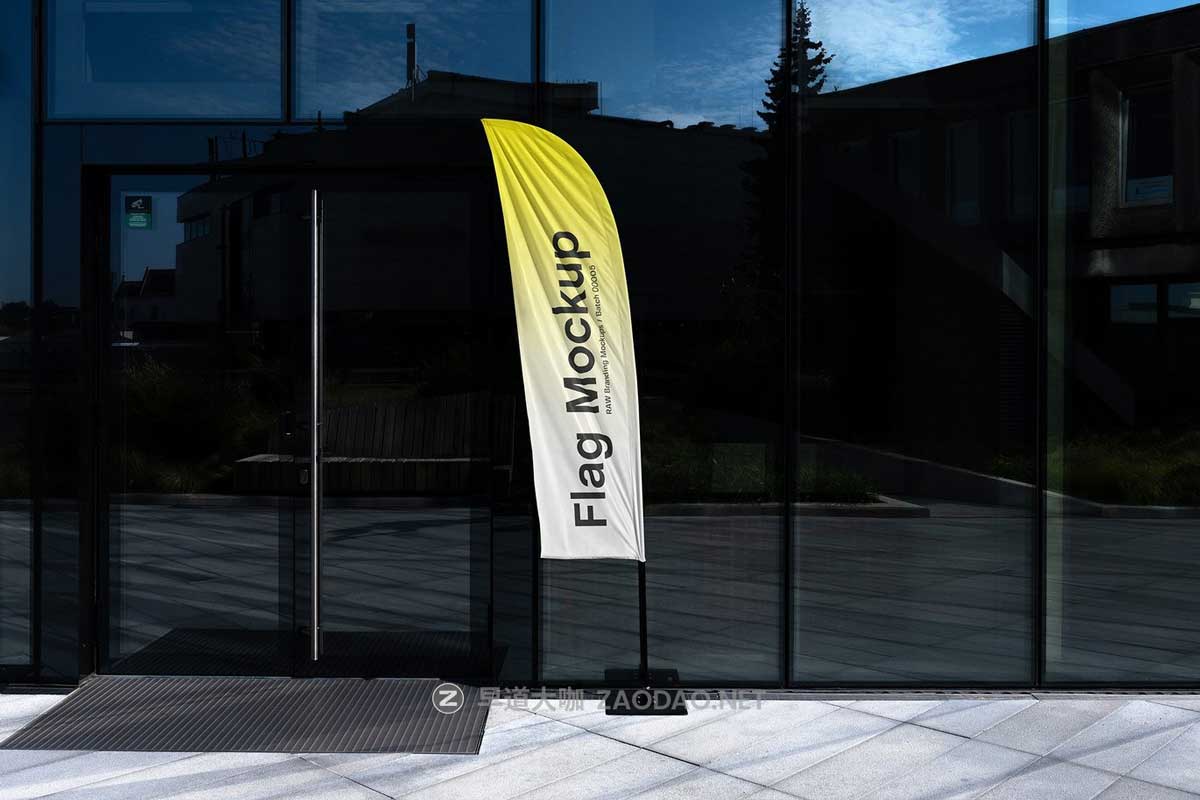 7款高级街头广告牌海报旗帜Vi品牌设计PS展示贴图样机模板素材 City Branding Billboard Mockups / RAW Series 3插图7