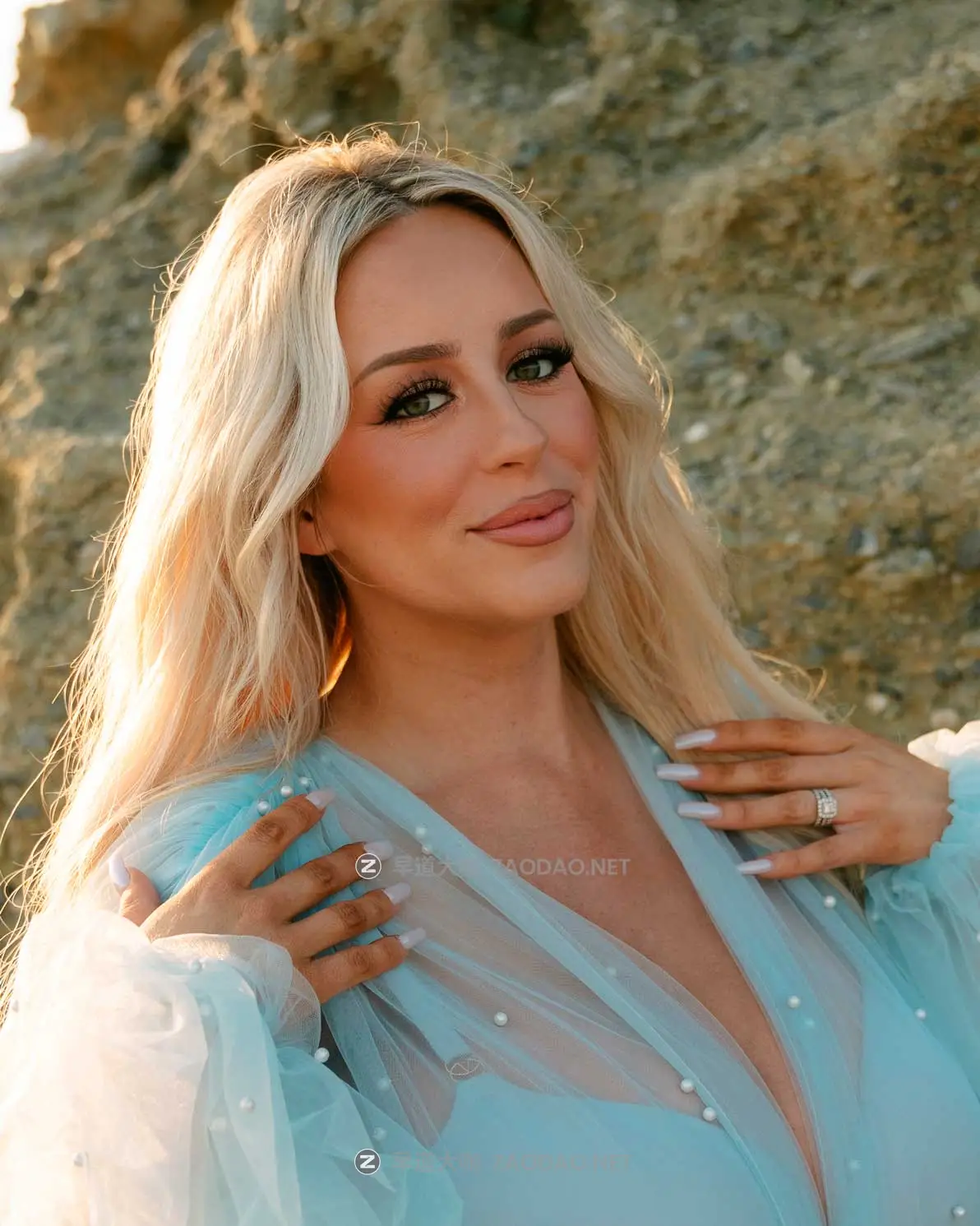 怀旧梦幻电影风格永恒婚礼摄影照片调色Lightroom预设 Ria Georgia – The NOstALGIA PACK LIGHTROOM CLASSIC PRESETS插图17 怀旧梦幻电影风格永恒婚礼摄影照片调色Lightroom预设 Ria Georgia – The NOstALGIA PACK LIGHTROOM CLASSIC PRESETS插图17