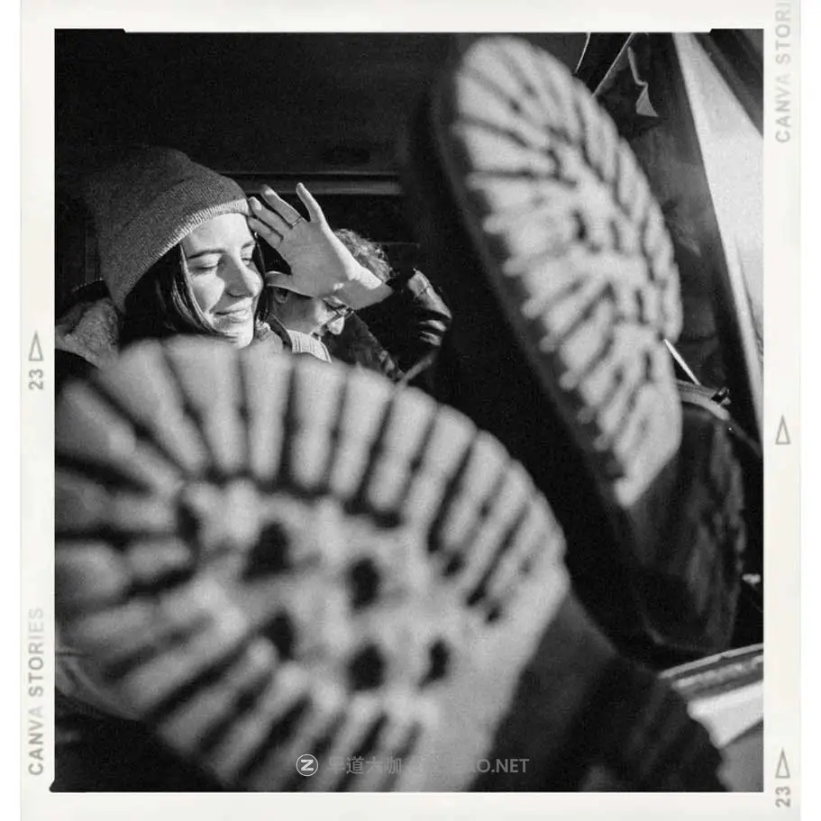 高级80年代复古黑白电影风格经典颗粒效果模拟扫街肖像照片调色Lightroom&Capture one预设 HelloPresets Rollei Retro 80s Lightroom presets/ Capture one styles插图2 高级80年代复古黑白电影风格经典颗粒效果模拟扫街肖像照片调色Lightroom&Capture one预设 HelloPresets Rollei Retro 80s Lightroom presets/ Capture one styles插图2