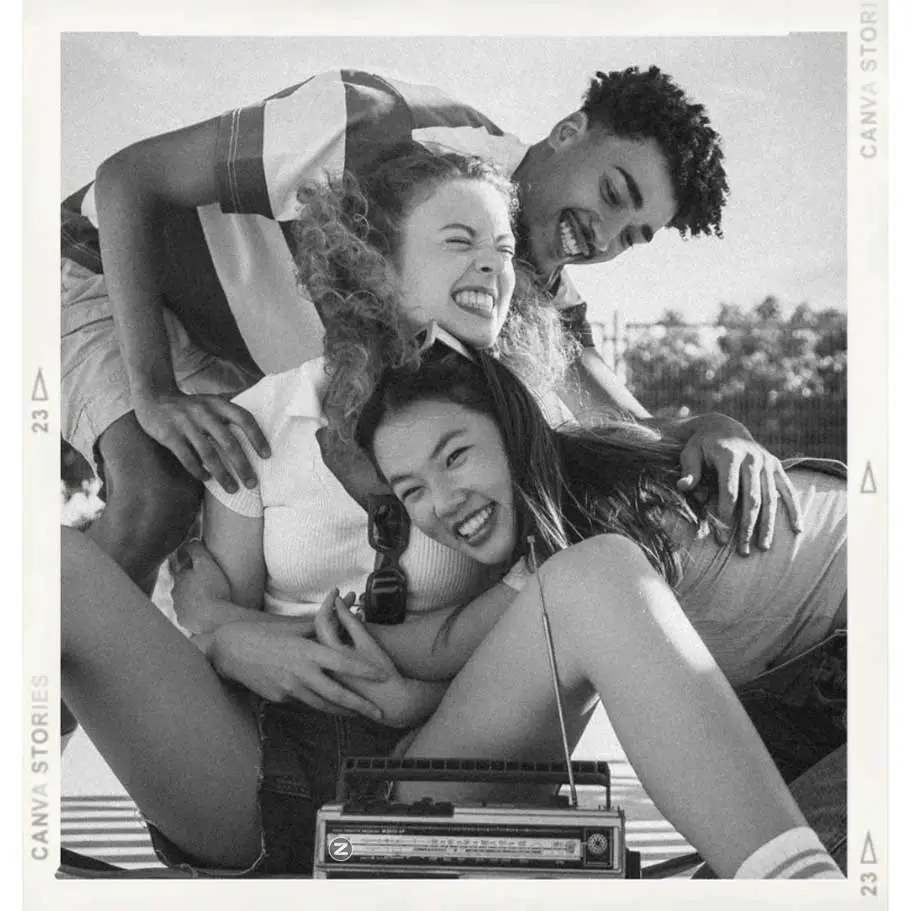 高级80年代复古黑白电影风格经典颗粒效果模拟扫街肖像照片调色Lightroom&Capture one预设 HelloPresets Rollei Retro 80s Lightroom presets/ Capture one styles插图6 高级80年代复古黑白电影风格经典颗粒效果模拟扫街肖像照片调色Lightroom&Capture one预设 HelloPresets Rollei Retro 80s Lightroom presets/ Capture one styles插图6