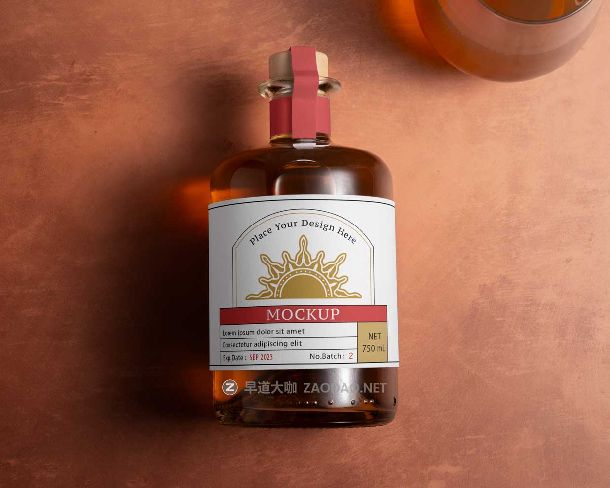 时尚国外红酒葡萄酒玻璃酒瓶标签贴纸设计展示效果图PSD样机MOCKUP模板素材 Sotol Bottle Mockup Vol 1插图3