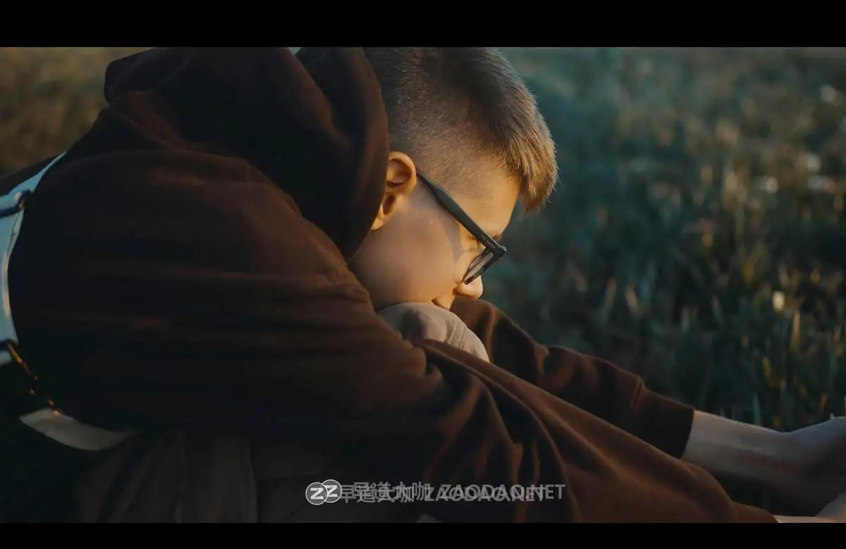 浪漫复古索尼Sony电影胶片模拟Slog 3模式旅拍视频调色LUT预设 ROMAN HENSE –LUTs 24-6 for Sony S-Log3插图3 浪漫复古索尼Sony电影胶片模拟Slog 3模式旅拍视频调色LUT预设 ROMAN HENSE –LUTs 24-6 for Sony S-Log3插图3