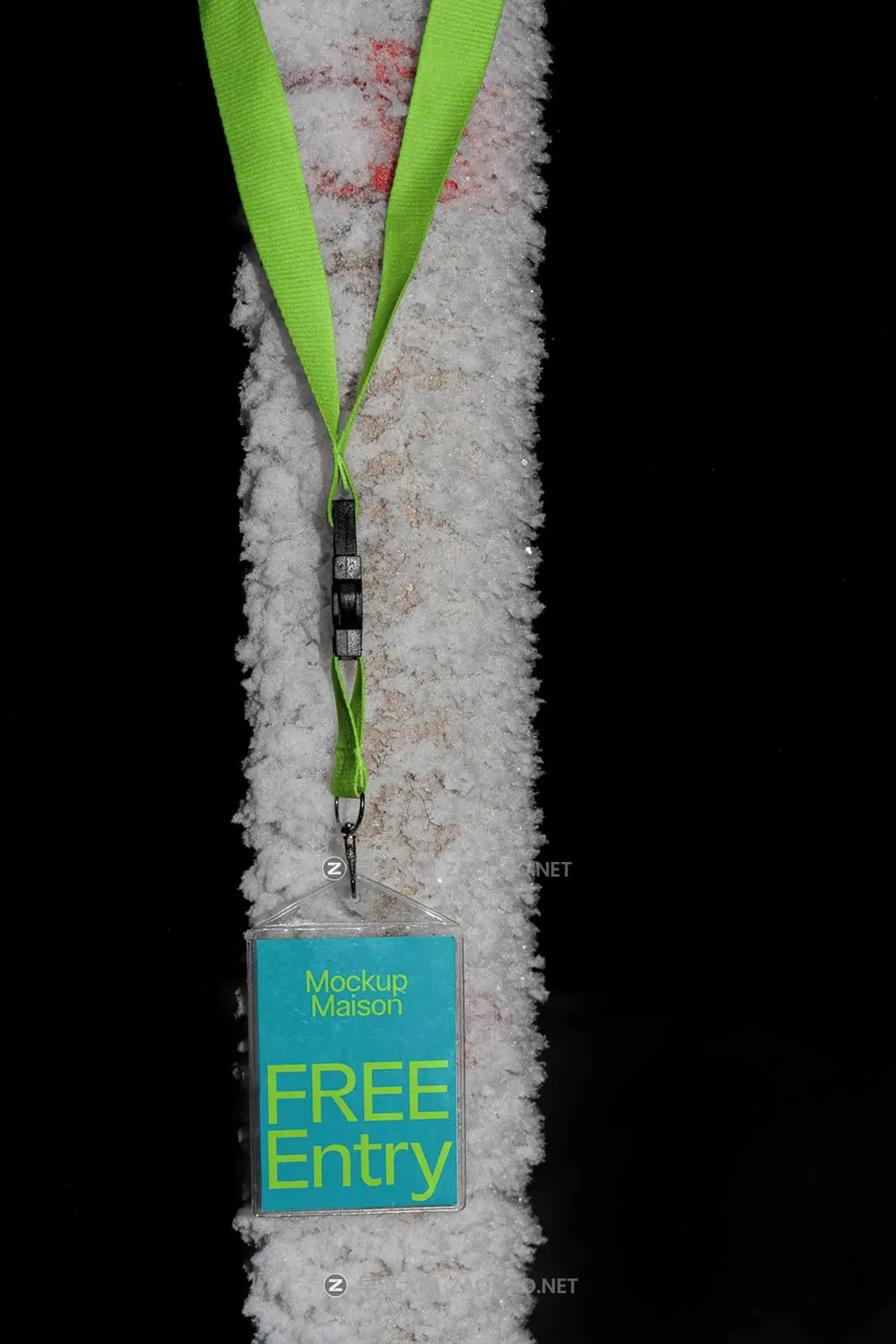 9款雪景场景VI设计手提袋名片ID卡易拉罐iPhone手机展示PS贴图样机模板 Mockup.Maison – Snow Mockup Collection Vol 1插图8 9款雪景场景VI设计手提袋名片ID卡易拉罐iPhone手机展示PS贴图样机模板 Mockup.Maison – Snow Mockup Collection Vol 1插图8