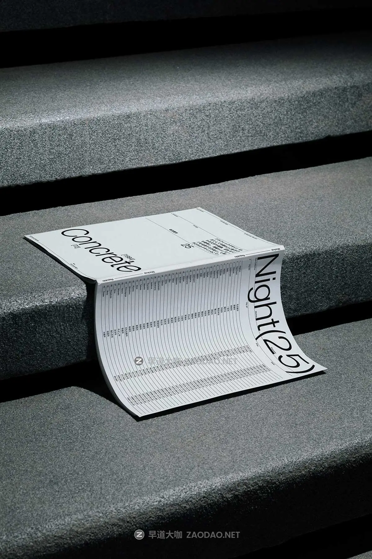 12款高级名片画册帆布袋iPhone手机MacBook电脑VI展示PS贴图样机模板 Mockup.Republic – Concrete Night Branding Mockup Vol 1插图8 12款高级名片画册帆布袋iPhone手机MacBook电脑VI展示PS贴图样机模板 Mockup.Republic – Concrete Night Branding Mockup Vol 1插图8