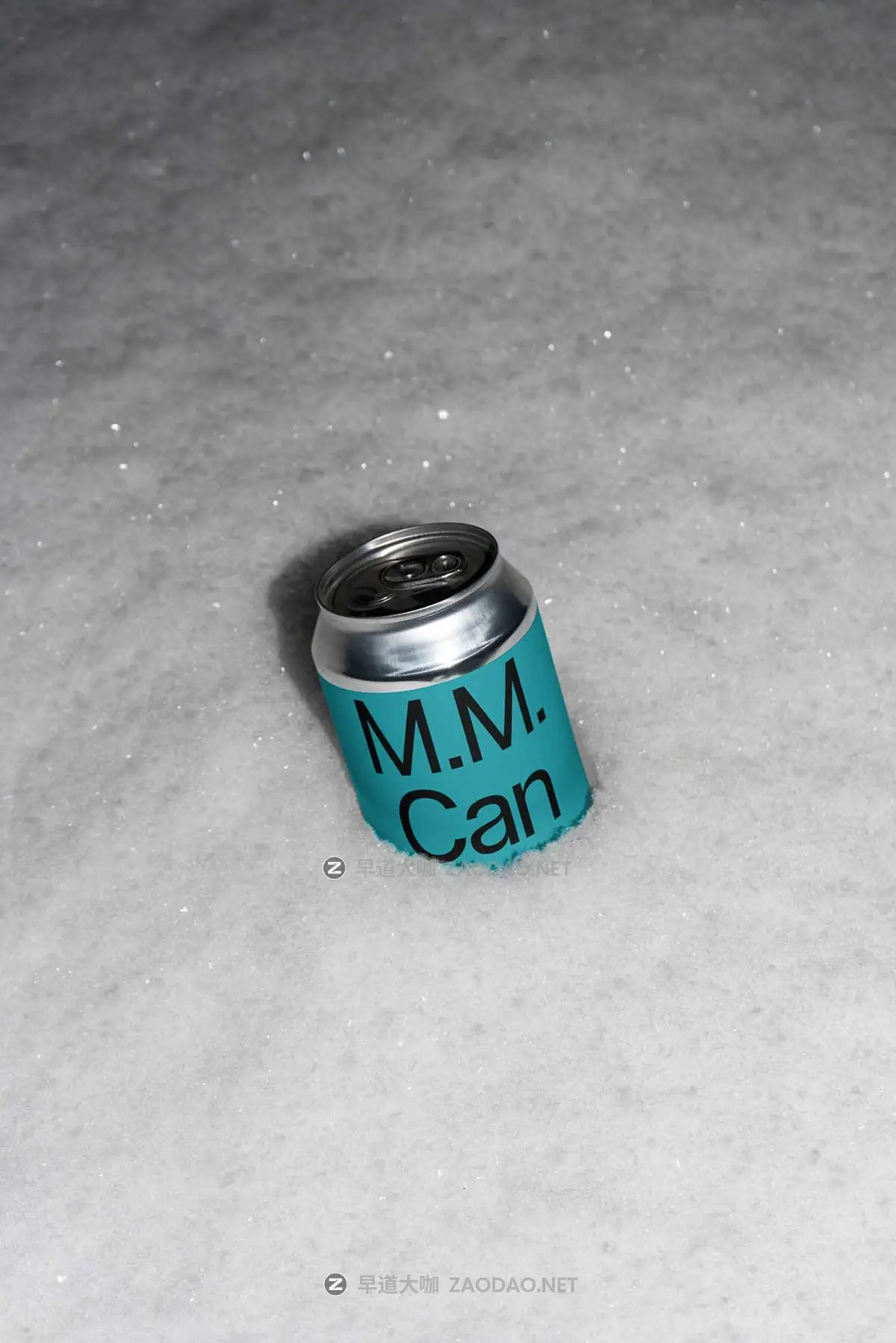 9款雪景场景VI设计手提袋名片ID卡易拉罐iPhone手机展示PS贴图样机模板 Mockup.Maison – Snow Mockup Collection Vol 1插图5 9款雪景场景VI设计手提袋名片ID卡易拉罐iPhone手机展示PS贴图样机模板 Mockup.Maison – Snow Mockup Collection Vol 1插图5